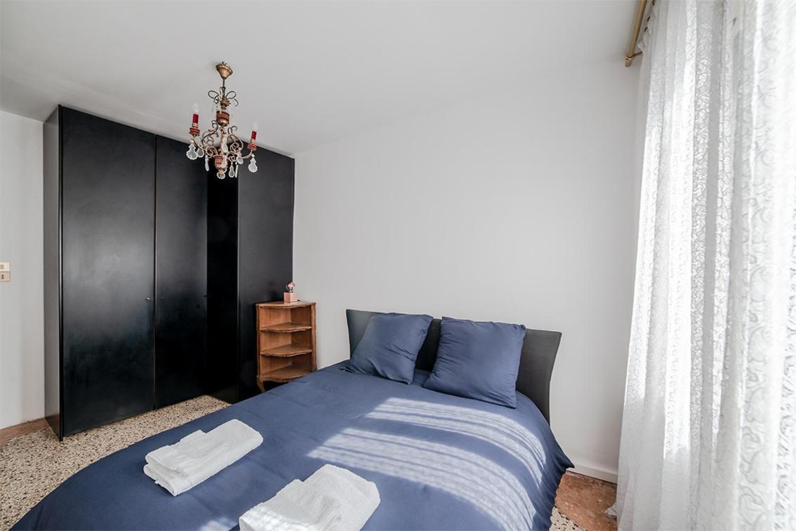Delightful At 5 Mins From Rialto Bridge Apartamento Venecia